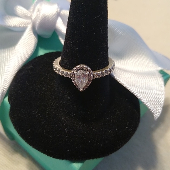 Pandora Classic Teardrop Pear Halo Ring, 925 Sterling Silver size 5 - Picture 4 of 9